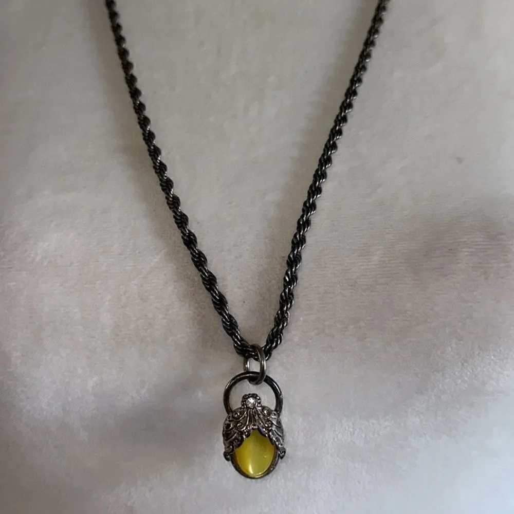 Unique Vintage Victorian Pendant Necklace!